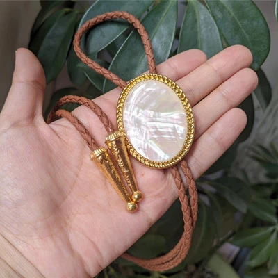 Bolo Corbata Blanco Jade Borde Oro Hombre Mujer Boda Collar Western Denim Foto 1 de 4