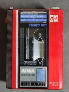 ULTRA RARE VTG RED AIWA HS-J07 AM / FM CASSETTE RECORDER FOR PARTS Powers On - Picture 1 of 7