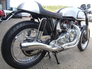 NORTON NORVIN VINCENT New Cafe Racer - Picture 1 of 12