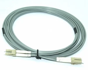 120M Armored cable / Fiber Patch Cord,LC to LC,3.0mm,MM 50/125,duplex [M3] - Afbeelding 1 van 2