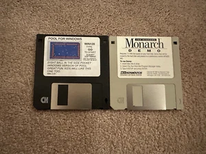 Vintage Microsoft - MS-DOS POOL FOR WINDOWS / MONARCH DEMO DISKETTE - Picture 1 of 3