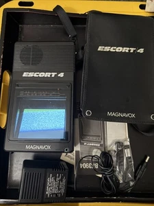Rare Vintage 1980'S Magnavox Escort 4 Black & White Mini TV Radio Works - Picture 1 of 9