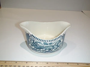 Vintage Royal China Currier & Ives Gravy Boat Horse Sleigh - Dish White & Blue - Picture 1 of 6