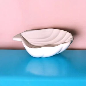 Pfaltzgraff Clam Shell Bowl 242 - Coastal Beach Decor & Serving Dish (BR3) - Picture 1 of 5