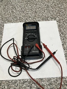 Used Tektronix DMM157 Multimeter with Cable - Picture 1 of 8