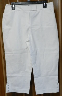 Ruby Rd Curvy Capri Pants Size 8 White stretch NWT (nn24) - Image 1 of 4