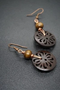 Wooden earrings / wooden button earrings / copper drop wood earrings / handmade. - Picture 1 of 10