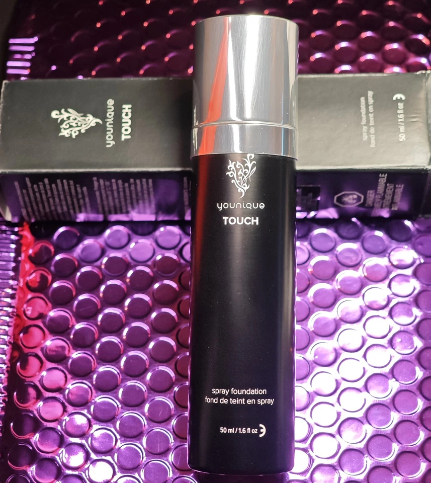 Base de maquillage en spray Younique - Photo 1/4