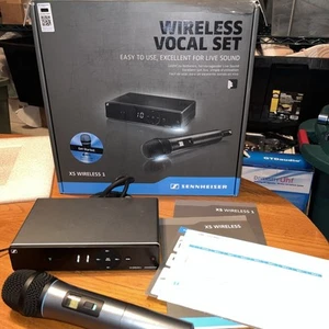 Sennheiser XS Wireless 1 Vocal Set XSW 1-825 kaum benutzt Top Zustand - Bild 1 von 18