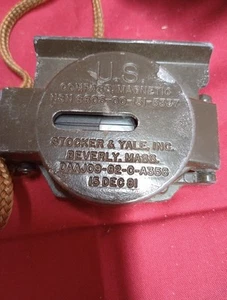 Brújula militar magnética auténtica vintage 1981 con estuche de transporte original - Imagen 1 de 8