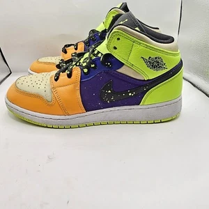 Nike Air Jordan 1 Mid SE Volt/Black/Vivid Orange - Youth Size 6Y - FD8795-700 - Picture 1 of 9