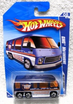 Hot Wheels 2010 HW CITY WORKS GMC MOTORHOME PURPLE 5 SPOKE RIMS 08/10 - Image 1 of 2