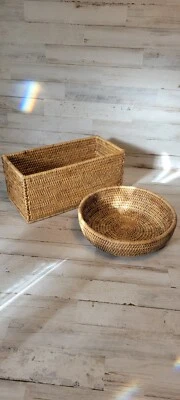 Cesta rectangular y frutero Pottery Barn Tava tejida a mano de ratán   Foto 1 de 4