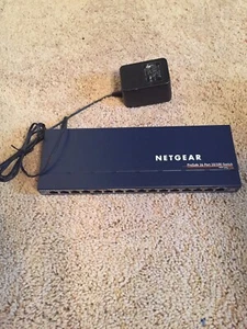 NetGear ProSafe (FS116P) 16-Ports External Switch - Picture 1 of 1