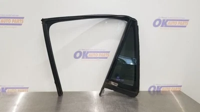 19 LINCOLN NAVIGATOR DOOR WINDOW VENT GLASS REAR LEFT DRIVER WITH PRIVACY TINT Foto 1 de 4