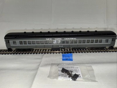 Coach N.Y.C #965 Bachmann Spectrum Item No. 89405 - Image 1 of 4
