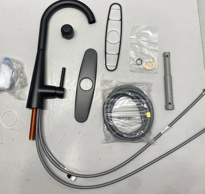 Grifo de cocina abatible Moen elegante de 1 manija - negro mate 7864BL Foto 1 de 4