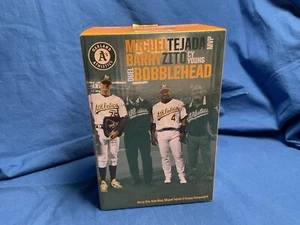 2017 MLB OAKLAND A'S "MIGUEL TEJADA & BARRY ZITO" DUAL BOBBLEHEAD-NEW IN BOX - Picture 1 of 4