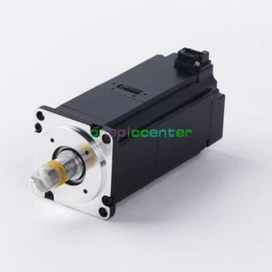 1 pieza Yaskawa SERVOMOTOR SGM7J-04AFA2C Nuevo - Imagen 1 de 9