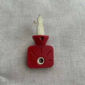 Lawnmower Electric Start Key - Craftsman Husqvarna Poulan 180331, 532180331 - Picture 1 of 3