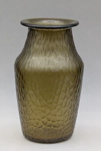 Gold Iridescent Glass Vase by Kralik in the Martele Pattern w Polished Pontil - Bild 1 von 7
