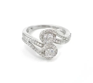 Anillo de halo torcido de dos piedras diseño de triple vástago dividido talla 7 - Imagen 1 de 4