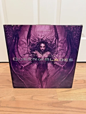 NEW Kerrigan Queen of Blades Bust - Blizzard Employee 2011 Holiday Gift SEALED - Image 1 of 4