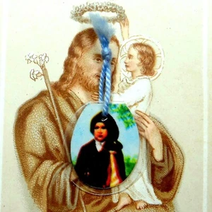 Saint Francisco Marto, Clarissas, Fatima. Antique Religious Reliquary Medal. - Picture 1 of 5