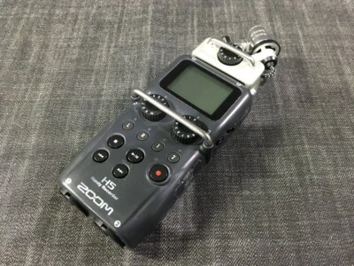 ZOOM H5 Portable Digital Recorder Black Good - Image 1 of 4