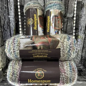 4 Skeins Lion Brand Homespun Yarn TUDOR 185 Yds Color 315** Lot 106776 Bulky 5 - Picture 1 of 6