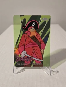 2025 Fleer Scooby-Doo GHOST OF REDBEARD #63 CREEPY COMPOUND PARALLEL - Bild 1 von 2