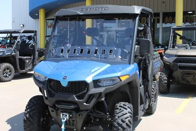 A&M Vented Windshield Compatible with CF Moto 600 Foto 1 de 4