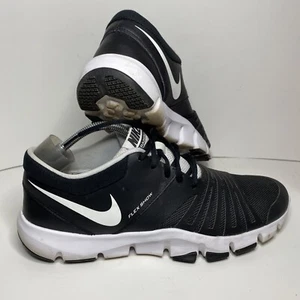 NIKE FLEX SHOW TRAINING Men’s 12 Black & White Sneakers Shoes 844401-002 - Picture 1 of 4