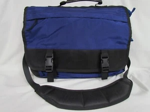 Vintage PATAGONIA Large Messenger Bag Satchel Blue Shoulder Computer Bag - Picture 1 of 7
