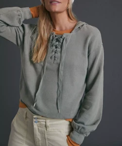 ANTHROPOLOGIE T.La WOMEN'S MOSS GREEN MARA LACE-UP HOODIE SWEATSHIRT PETITE SP - Picture 1 of 5