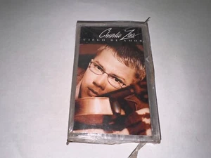 Charlie Zaa - Picture 1 of 2