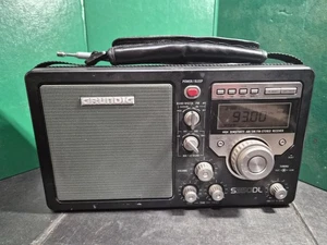 Grundig S350DL Portable AM FM Stereo Radio SW Short Wave Receiver No Sound - Picture 1 of 4