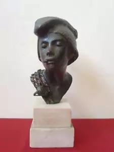 ANTICO BUSTO IN BRONZO, SCUGNIZZO, FIRMATO E BASE IN MARMO - Foto 1 di 8