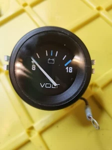 Sierra Marine Eclipse 2" Voltmeter gauge 8-18 VDC - Picture 1 of 9