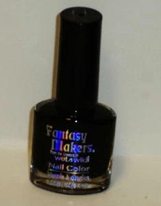 Esmalte de uñas FANTASY MAKERS Wet N Wild color NEGRO sellado - Imagen 1 de 1
