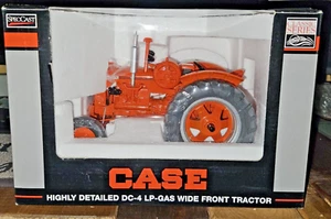 1/16 SpecCast Classic Series Diecast Case DC-4 LP Gas Tractor Wide Front NIB - Picture 1 of 10