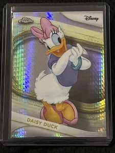 2025 Topps Chrome Disney Daisy Duck Prism Refractor Hyper #40 NM+ Clean! π₯ - Picture 1 of 2