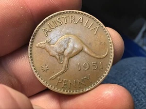 1951 Australia - Large One Penny One Cent Coin , 1 Coin - Picture 1 of 2
