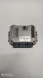 CALCULATEUR MOTEUR ECU RENAULT SCENIC 2 1.9 DCI 0281012769 / 8200391966 (98A) - Picture 1 of 4