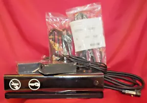 Microsoft Xbox One Kinect Bewegungssensor Schwarz - Model 1520 mit Adapter & Kabeln - Bild 1 von 6