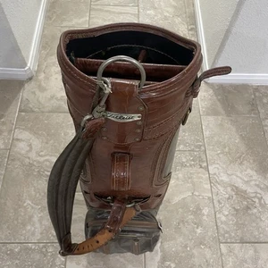 Vintage Titleist Brown Leather Alligator Golf Bag W cover bag - Picture 1 of 14