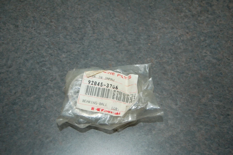NUEVO GENUINO Kawasaki 92045-3706 Rodamiento de Bolas JB JF JH JL JS Jet Ski Fabricante Original Foto 1 de 2