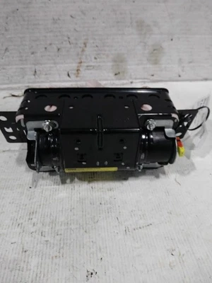 2012 Lincoln MKZ Passenger Instrument Panel Air Bag Silver 68911 Used — 第 1/4 张图片