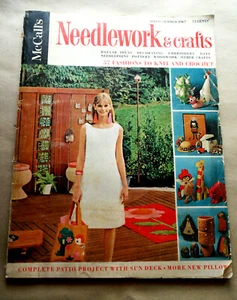 Vintage 1967 NADELARBEIT & Handwerk McCall's MAGAZIN 57 Mode zum Stricken & Häkeln - Bild 1 von 8