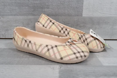 Sapatos baixos Crocs balé Nova Check Reino Unido 6 - Imagem 1 de 4